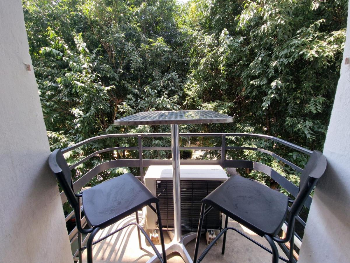 Gregbnb - T2 35m2 - Clim - Parking Inclus - Balcon - No2 * Toulon